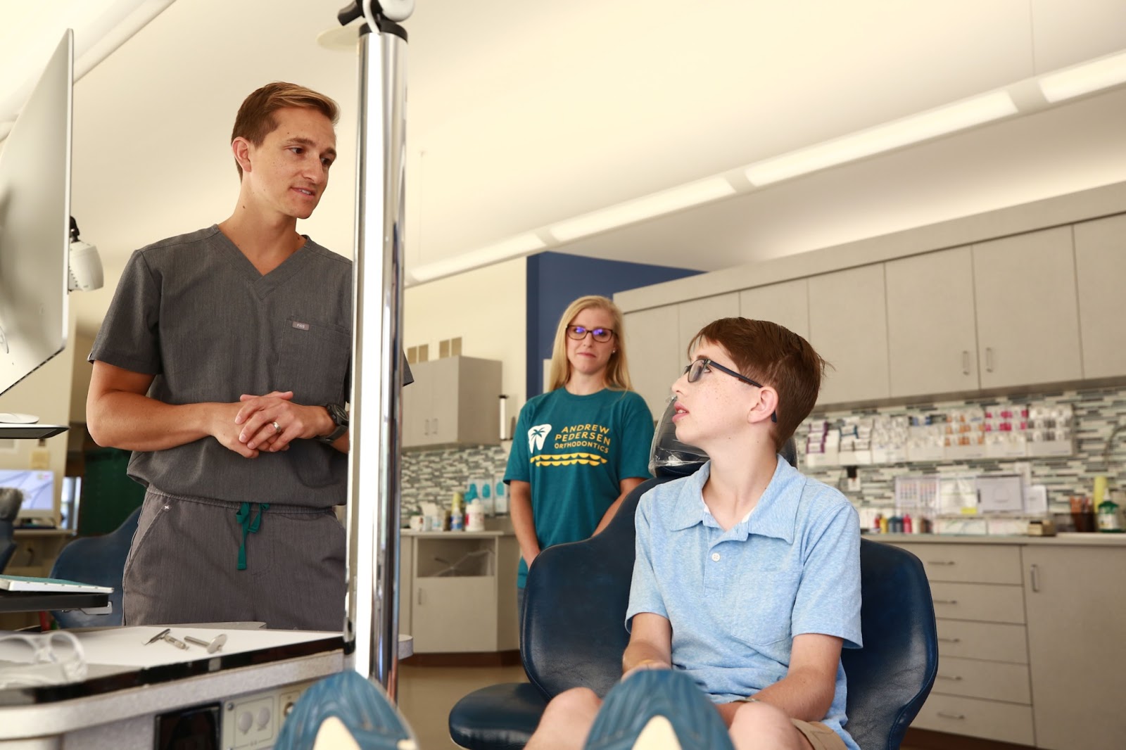 The Benefits of Seeing An Orthodontist In Your Local Community